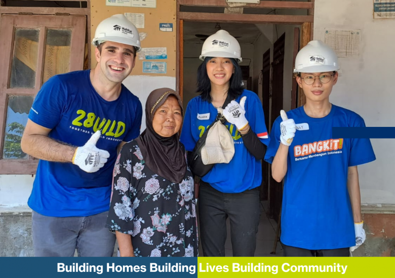 Young Volunteers Made Ms. Suhaeni’s Home So Beautiful Through Painting on 28uild 2022