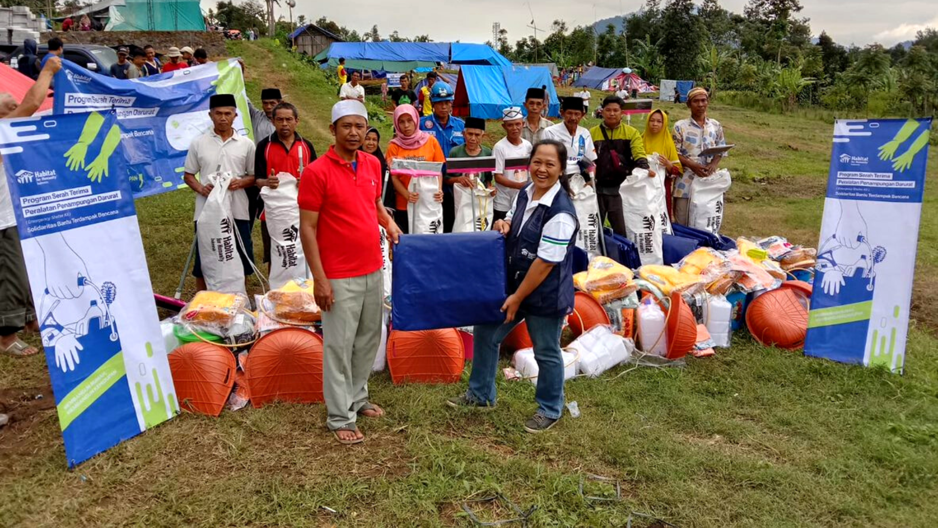 <strong>Habitat Indonesia’s response program for families of earthquake survivors in Cianjur.</strong>