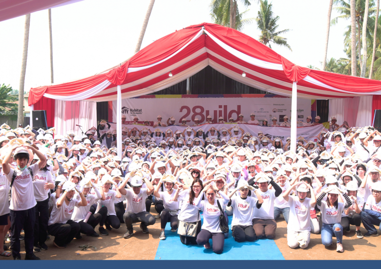 Peringati Sumpah Pemuda, 28UILD Disemarakkan 460 Relawan Muda Bangun Rumah, Sanitasi, dan Sekolah di 4 Kota